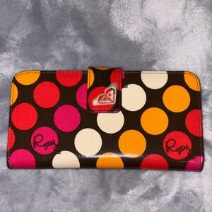Roxy long wallet, passport, boarding pass, etc. Wallet